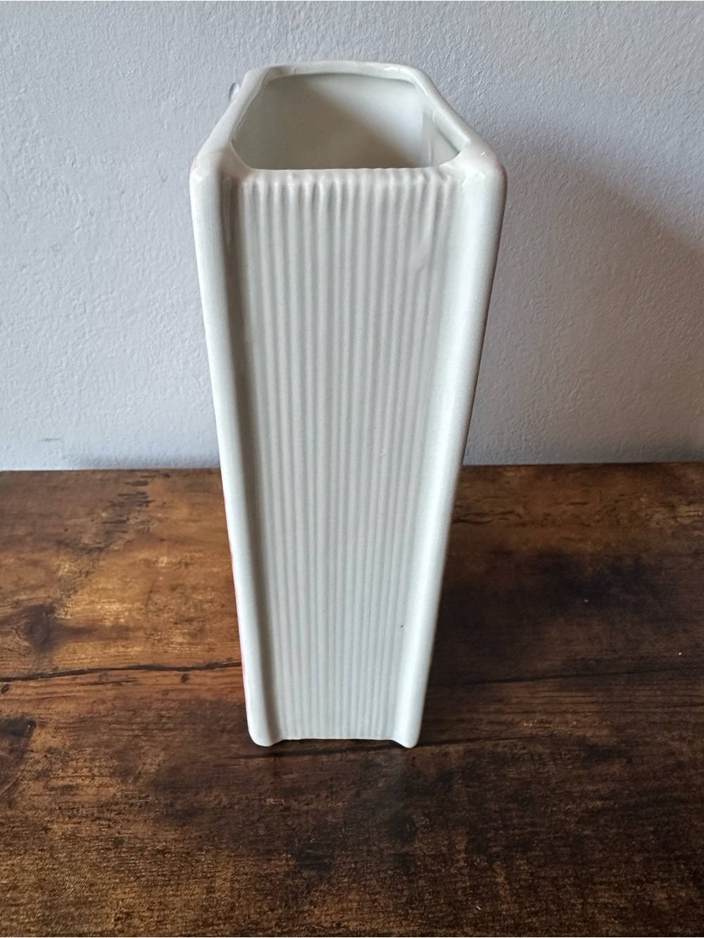 Luxury Designer Home Decor Flower Vase Ceramic Book Style Pink Lux Perfume NWT - Picture 5 of 6